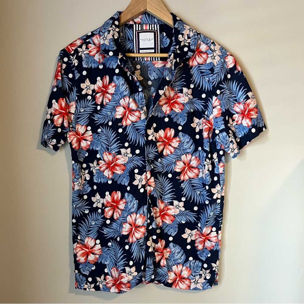 Casual Floral Button-Down Shirt - Navy with Red & Blue Floral
